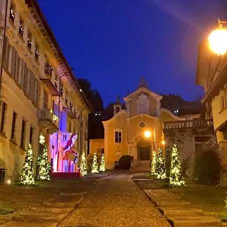 -ortaflats- Imbarcadero & Palazzotto * Orta San Giulio