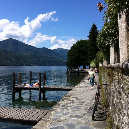 -Ortaflats- Appartamenti Imbarcadero & Palazzotto * Orta San Giulio