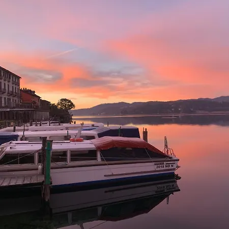-ortaflats- Imbarcadero & Palazzotto Orta San Giulio
